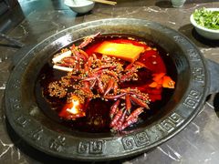 -红九格老火锅(三峡广场店)