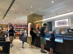 -VENCHI 闻绮(北京国贸商城店)