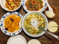 -八碗湘长沙市井菜(坡子街店)