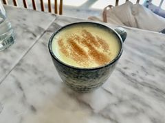 姜黄蜂蜜热奶-The Rug Cafe(王府中环店)