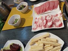 -四季喧黔味豆米火锅(万达广场店)