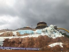 -四季贵州·山地温泉水世界