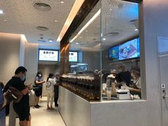 -喜茶(北京华贸购物中心店)