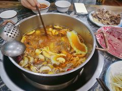 -乳仔牛牦牛汤锅 烤羊排(松潘古城店)