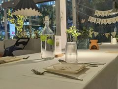 -春树下·树屋花房西餐厅(罍街AS1980店)