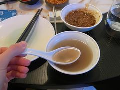 意大利黑松露野菌汤锅-斯普汇生蚝牛排馆(中骏世界城店)