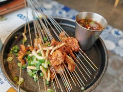 -包整·丝娃娃(一览甲秀楼风景店)