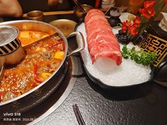 -晓宇重庆火锅(西安荟聚店)
