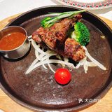 感受贵族般的用餐氛围