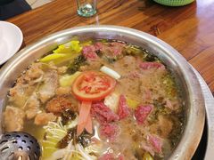 -泸州酸菜豆花火锅川师店