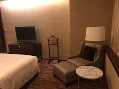 -上海龙之梦万丽酒店