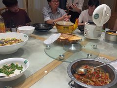 -绿草地·湘菜(酃湖师院店)
