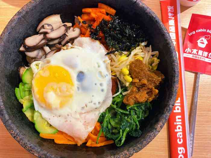 小木屋拌饭(沈阳奥莱店)-"奥特莱斯里面好吃的真的不多,转了一圈别的.