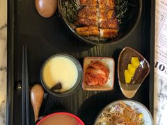 -自由之丘
