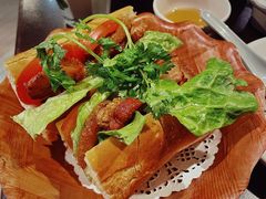 -大头虾越式风味餐厅(光明广场店)