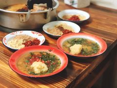 -咏勝锑锅麻辣烫(净居寺路总店)