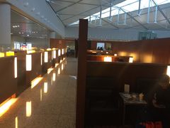 -东方航空(虹桥路店)