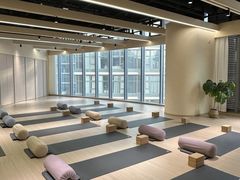 -乐刻瑜伽·普拉提·小瑜荚YogaPod(滨江银泰店)