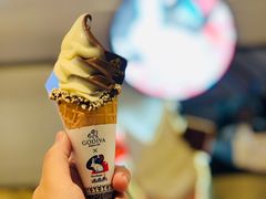 歌帝梵x大白兔-GODIVA(国际金融中心店)