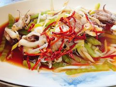 -今鲜源大酒店·海鲜锅贴青岛菜(新湛路店)