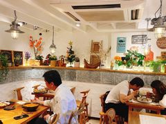 大堂-十面欢腾·海鲜面·台式Bistro(长乐路店)