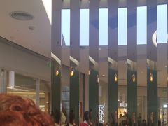 -奈雪的茶(亨特国际广场店)