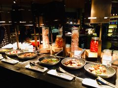 -南昌绿地华邑酒店·鲜艳全日餐厅