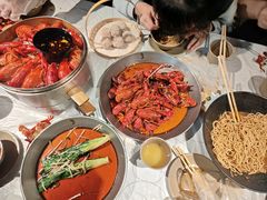 -巴厘龙虾·榜首油焖大虾(音乐学院·沿江酒馆店)