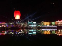 -百里峡七彩艺术小镇