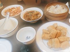 -咸亨酒店•非遗绍兴菜•中华老字号(堂吃餐厅)