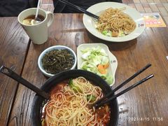 -李先生牛肉面大王(北京站售票厅餐厅)