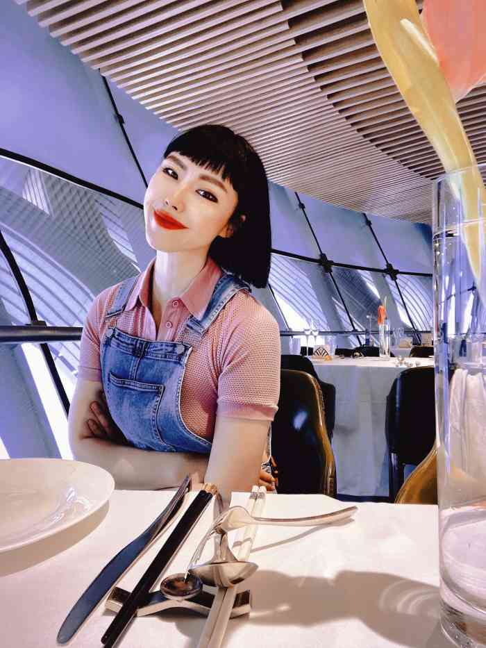 奥林匹克塔·星空餐厅(鸟巢店)-"从森林公园南门c口出,西三门集合离地