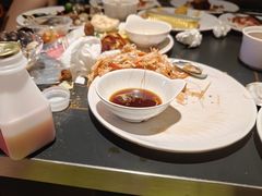 -涨巢·潮玩水疗局