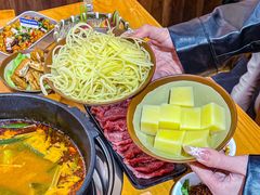 -黔三一夺夺粉酸汤火锅(百信店)