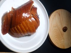 -The ROOF (通盈中心店)