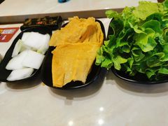 -蜀八婆鲍鱼鸡煲虾(宝安坪洲店)