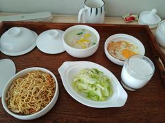 -雪梅月子中心(华侨城店)