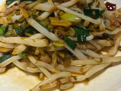 -魏铭鱼头捞饭(晋阳路店)