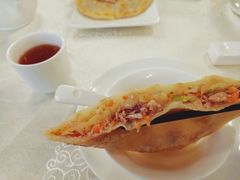 羊肉馅饼-那达慕蒙古风味酒楼