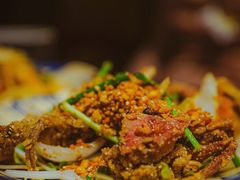 -Cuc Gach Quan Restaurant