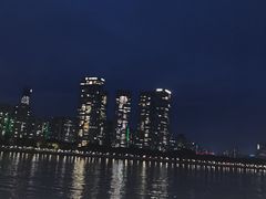 -琶醍壹号•音乐江景餐吧