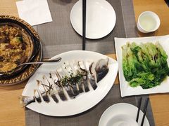 -忆食尚腊味煲仔饭(华南城店)