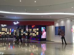 -优衣库(广州天河领展广场店)