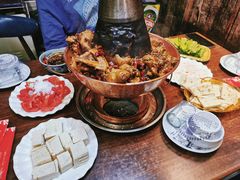 -超越炭火牛蛙火锅鸡(河东店)