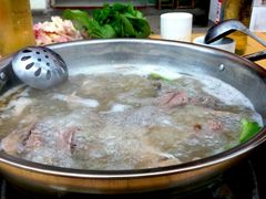 -老石黑山羊毛驴肉火锅(金凯广场店)