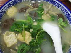 -苏生鸭血粉丝(鹿鸣路店)