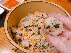 手抓饭团-Myth猪蹄(明洞店)