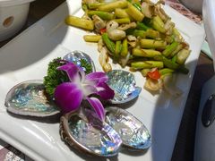 芦笋百合鲜鲍-黄泥岗·地道湖北菜(奥特莱斯店)