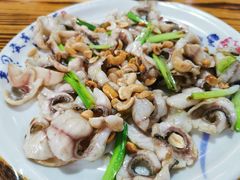 果仁炒生鱼片-禄源公·老莞诚饭店