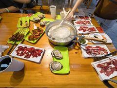 -养牛邓·潮汕牛肉海鲜自助火锅(广州店)